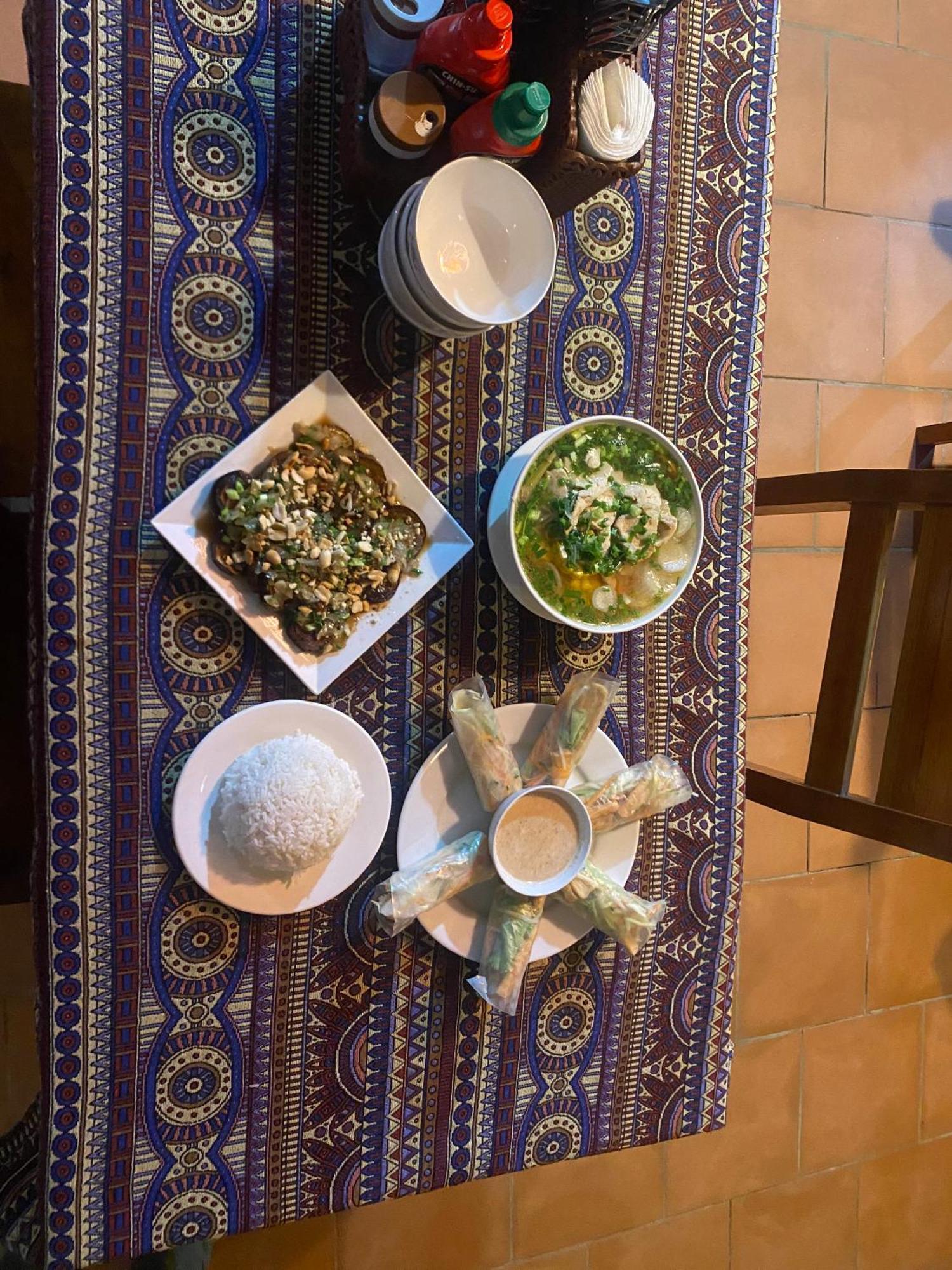 Phong Nha Dawn Home מראה חיצוני תמונה